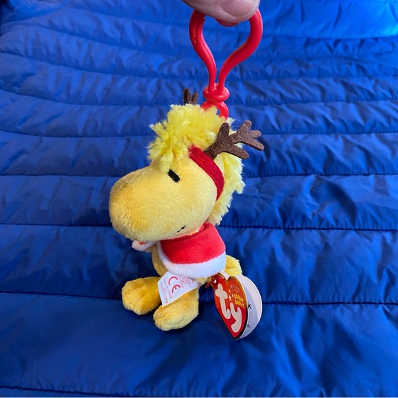 Hallmark Peanuts Snoopy Plush Set - Picture 5 of 9